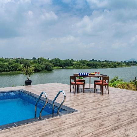 Saffronstays Rose Vineyard By The Lake, 나식 외부 사진