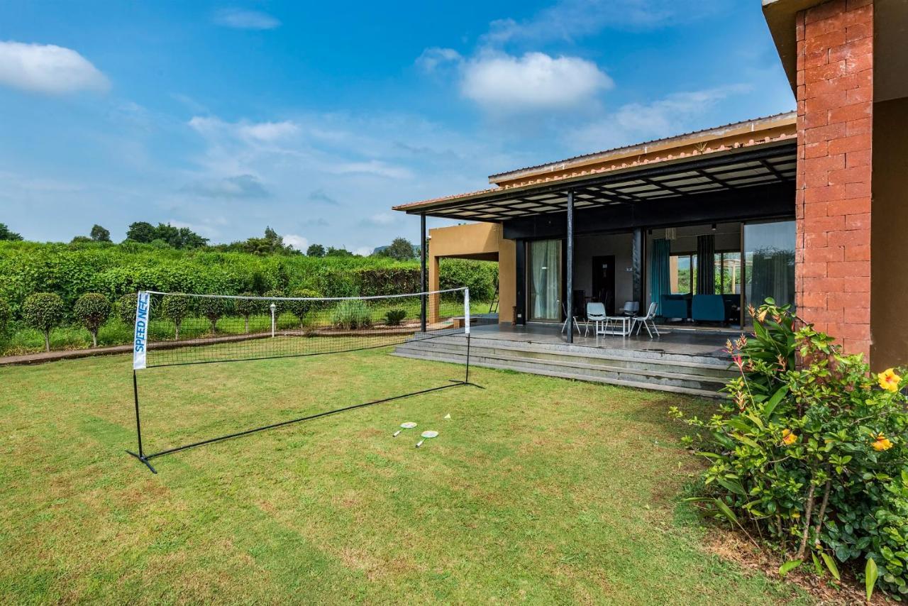 Saffronstays Rose Vineyard By The Lake, 나식 외부 사진